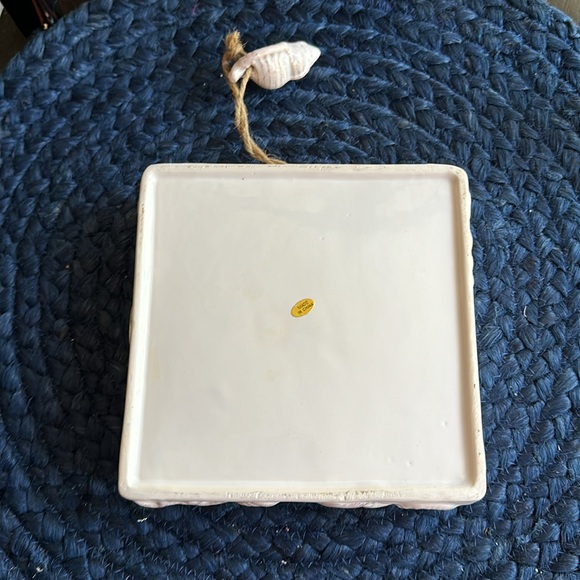 Sea shells Napkin Holder - Picture 9 of 9